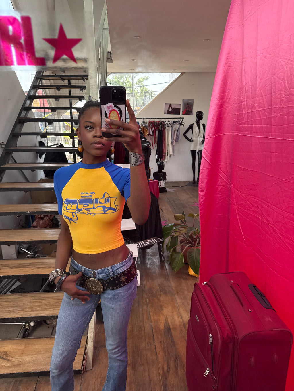 Super Hot Tee